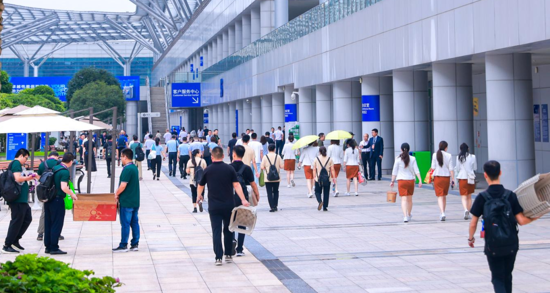 啟航新征程 點亮新賽道丨花花牛乳業(yè)集團參加第十四屆中國奶業(yè)大會暨D20峰會，榮獲“中國乳制品生產(chǎn)企業(yè)現(xiàn)代化等級5A級”評定殊榮