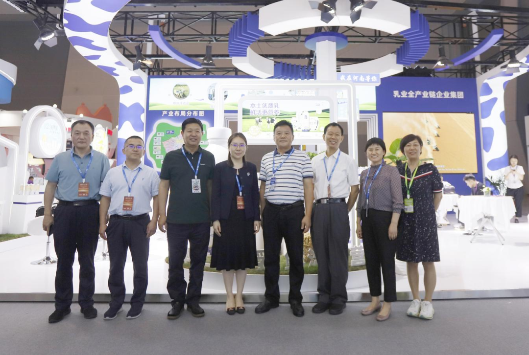 啟航新征程 點亮新賽道丨花花牛乳業(yè)集團參加第十四屆中國奶業(yè)大會暨D20峰會，榮獲“中國乳制品生產(chǎn)企業(yè)現(xiàn)代化等級5A級”評定殊榮